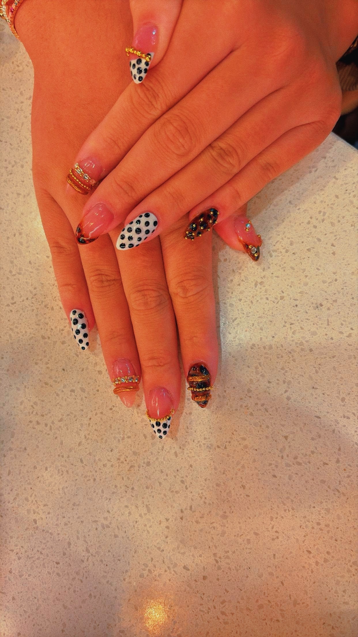 Press-on nail set